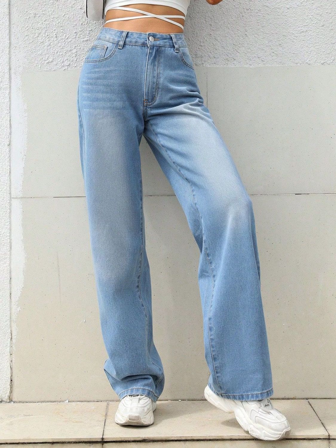 Mid Rise Wide Leg Jeans